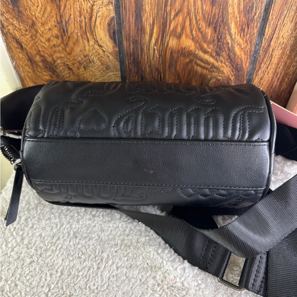 Juicy Couture set 2 Black Quilted Barrel Crossbody Bag/ID Card Wallet $80 NWT - Picture 10 of 10